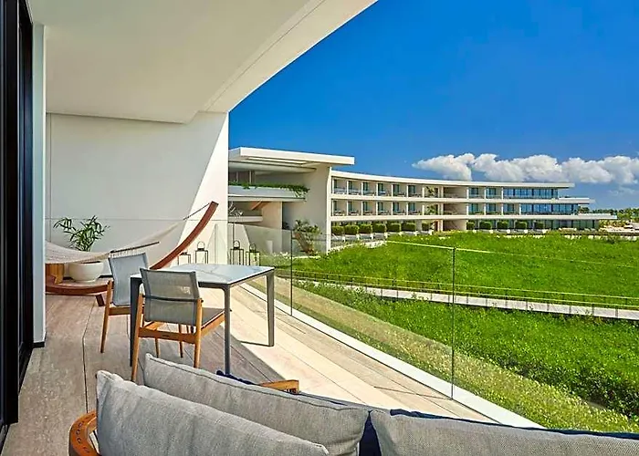 The St Regis Kanai Resort, Hotel