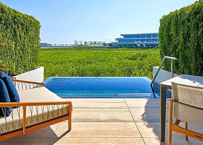 The St Regis Kanai Resort, Hotel 5*